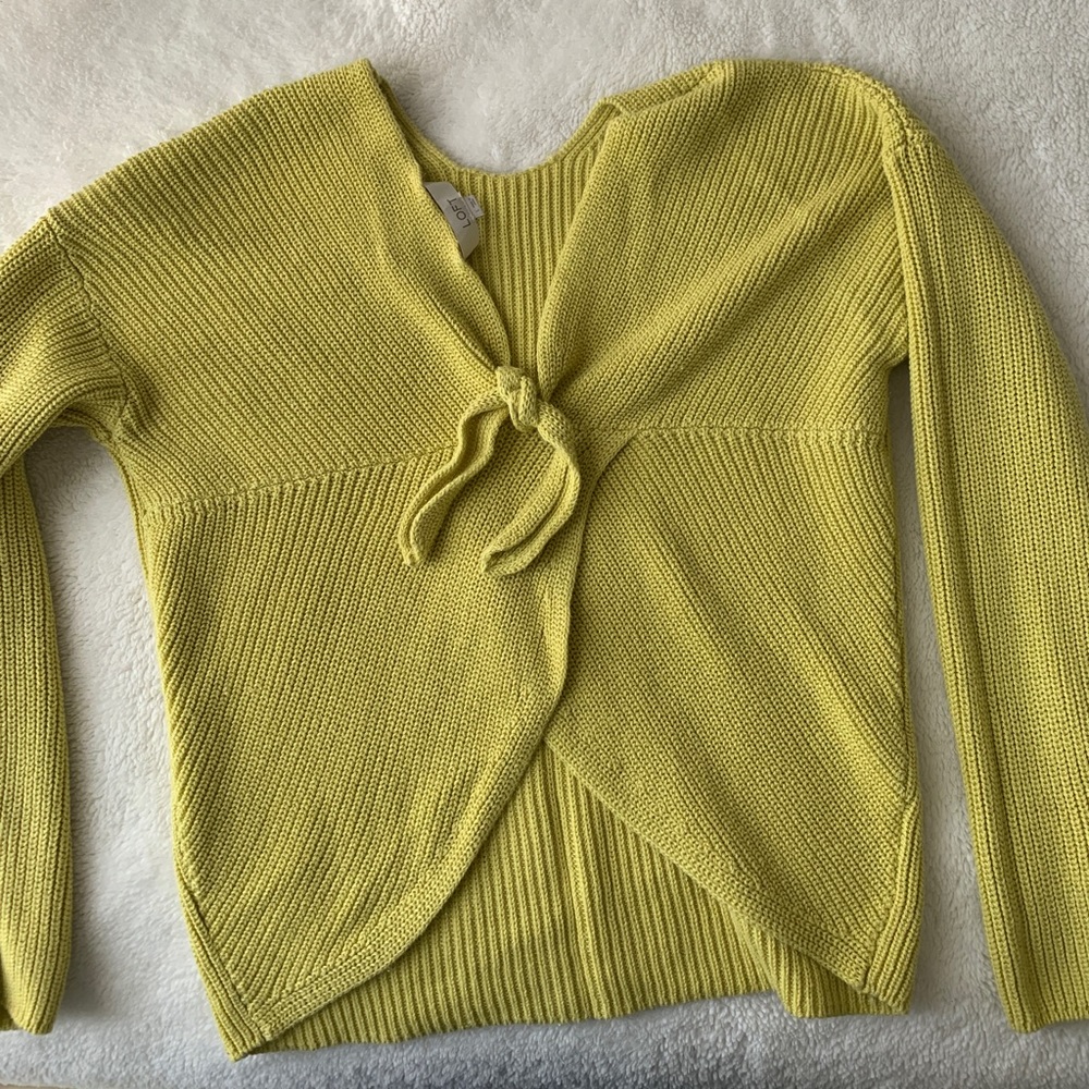 LOFT: Green Low Back Sweater - Picture 3 of 4